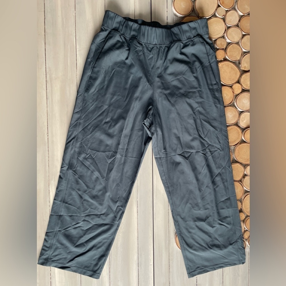 Lululemon Next Move Nebula Cropped Pant - Picture 7 of 16